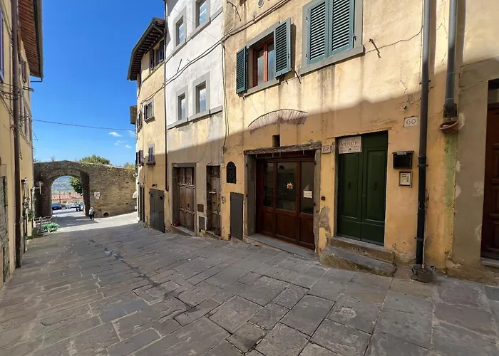 Apartman Guelfa 60 *